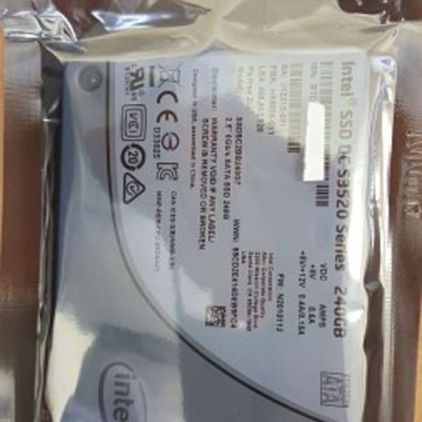 Intel DC S3520 Series 2.5" 240GB SSD