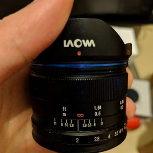 laowa mft 7.5 f2