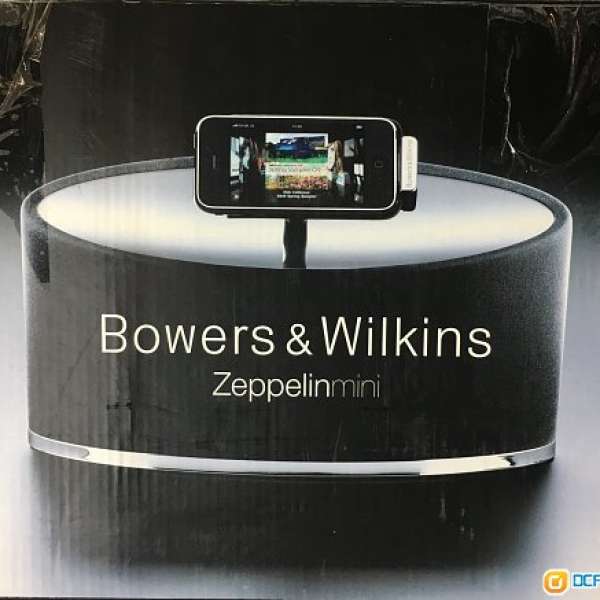 Bowers & Wilkins Zeppelin mini