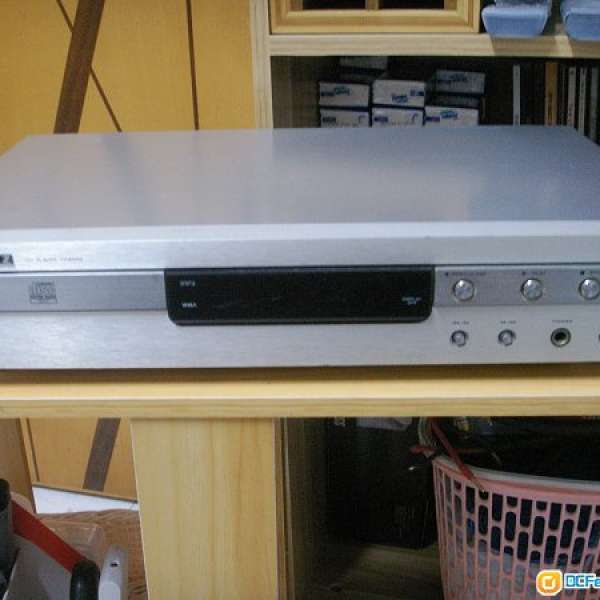 Marantz CD6002 CD Player