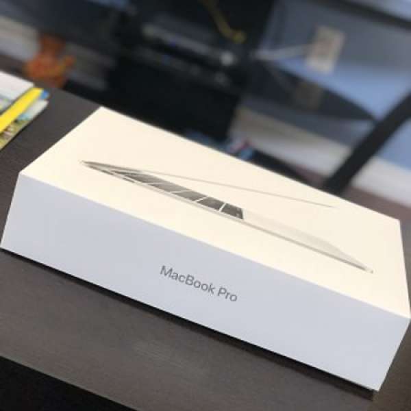 全新MacBook Pro 13吋