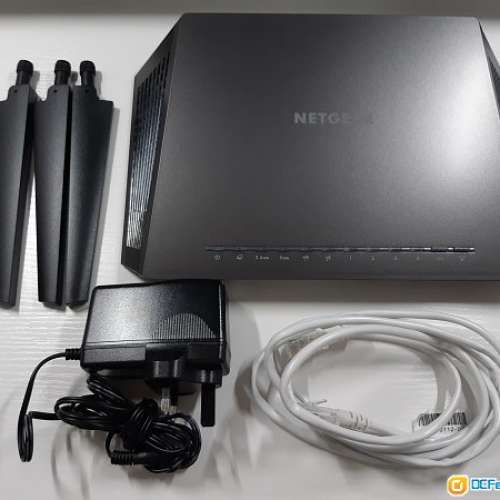 NETGEAR Nighthawk R7000 WiFi Router 智能無線路由器（AC1900）