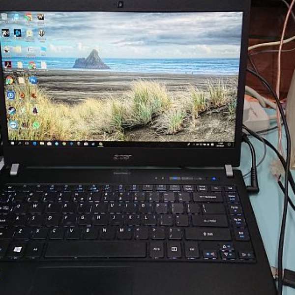 ACER Travelmate P645 95% new i5 5200,8GB ram ,128SSD,500GB HDD