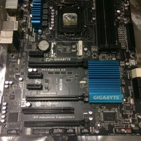 Gigabyte GA-Z77X-D3H