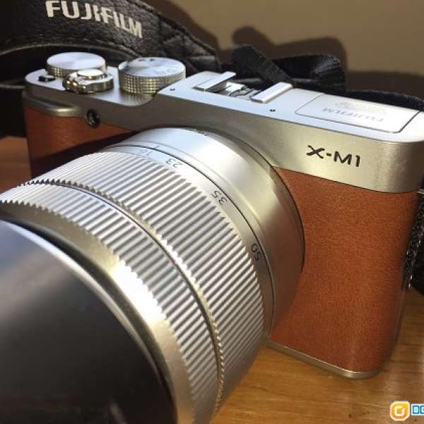 Fujifilm XM 1 and XC 16-50mm kitset