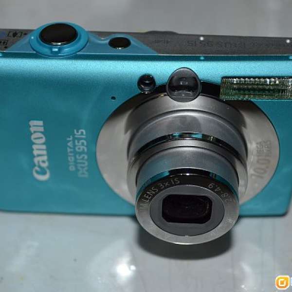 Canon IXUS 95 IS,  9成新.  2.8光圈 有觀景器