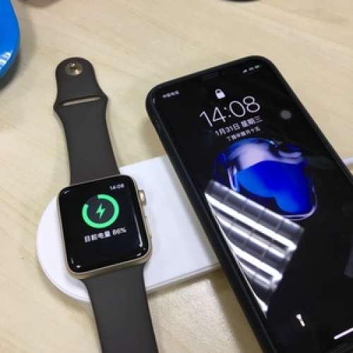 apple watch + Iphone 無線充電座