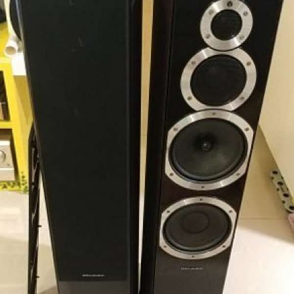 Wharfedale Diamond 10.7