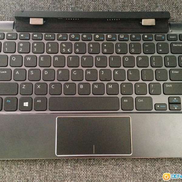 8成新 原裝Dell Venue 11 pro Mobile Keyboard 帶電池鍵盤