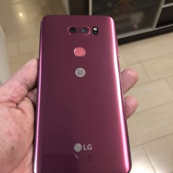 99% LG V30+ 128gb 果莓紅