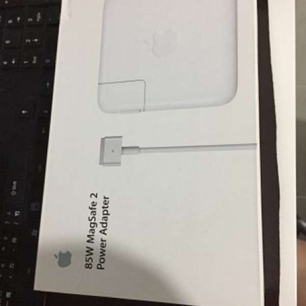 85W Magsafe2 power adapter