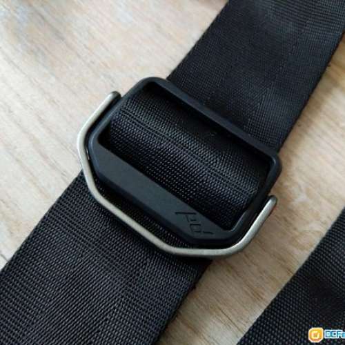 peak design slide 黑色