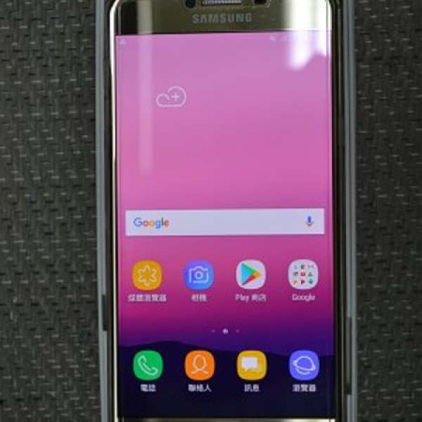 90% new Samsung C7 (C7000) 金色，行貨
