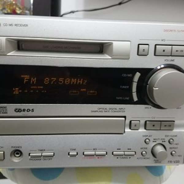 ONKYO FR-V33 CD/MD/RADIO AMPLIFIER