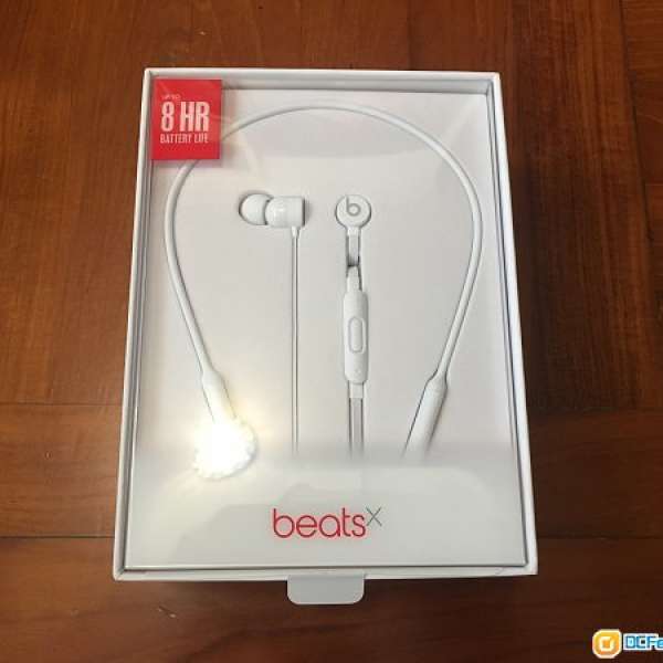 全新 Apple BeatsX Earphones Beats X 耳筒 白色 有保養 原廠包裝 未拆盒