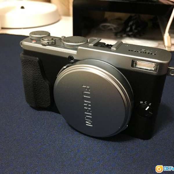 Fujifilm 富士 X70