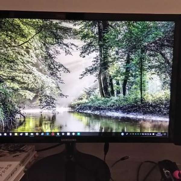 出售 三星 Samsung 22" 電腦顯示器  Monitor S22F350FHC