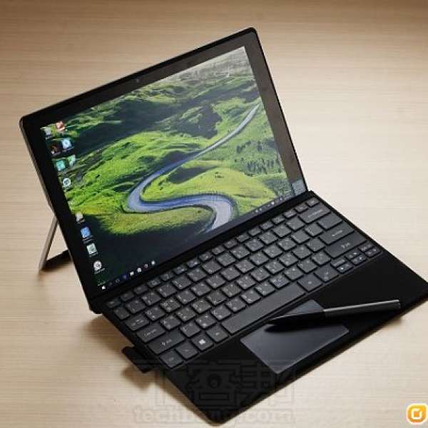 Acer Switch Alpha 12 (intel i7 / 8gb ram / 256gb SSD) 有單保養