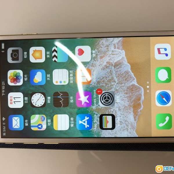 iPhone 6 64GB Gold, 100% work, 冇花，有盒， 跟一充一線，冇耳筒，已過保養