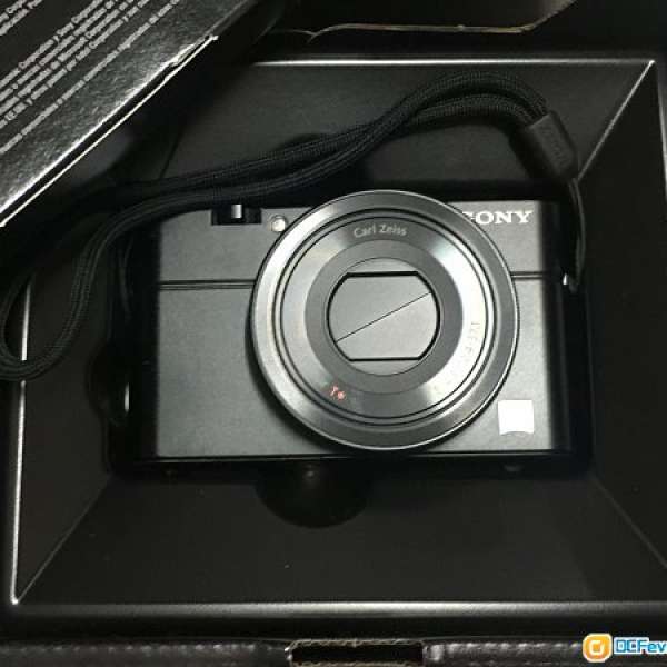 SONY RX100 (DSC-RX100) 有盒