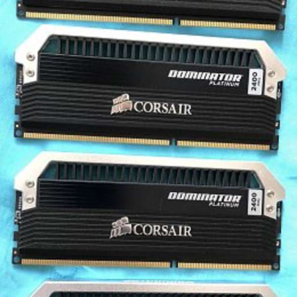 CORSAIR Dominator Platinum DDR3 2400MHz 4x4GB