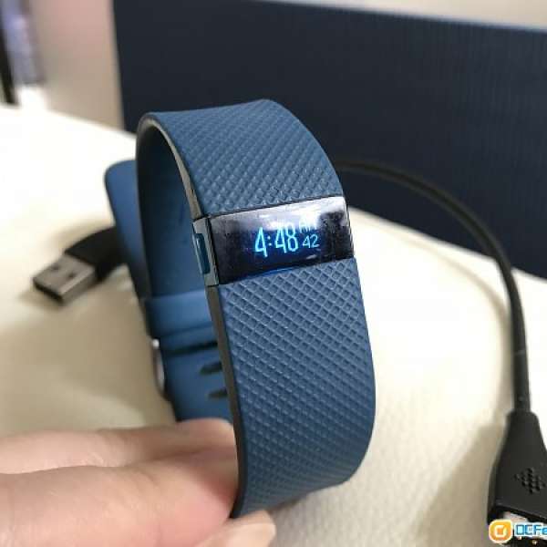 Fitbit charge HR 藍色 L