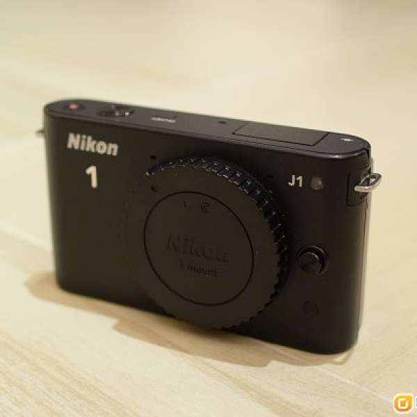 Nikon J1 95% new