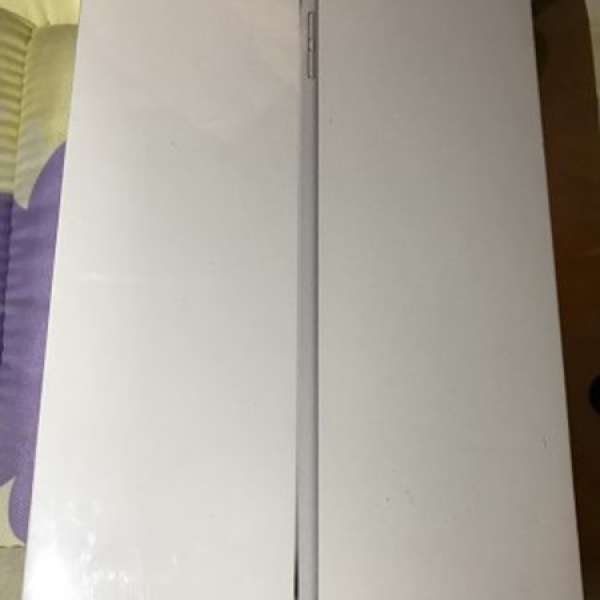 *全新未折封 ! Apple IPad mini 4 Wifi *128GB 香港行貨 *銀色*100%new ！