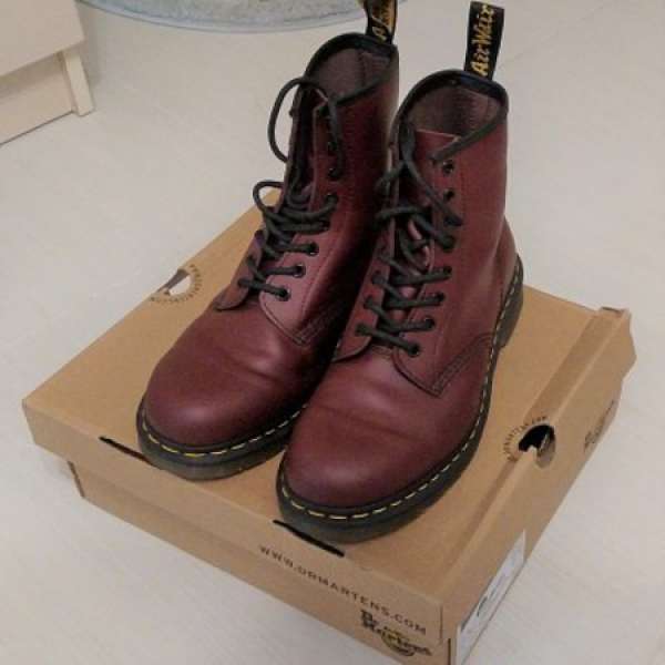 Dr. Martens 1460 Smooth Cherry Red US9 98%new