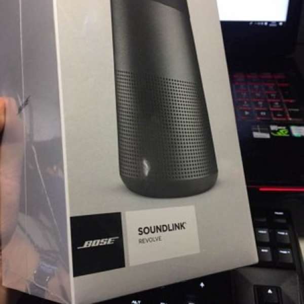 全新未開 BOSE SoundLink Revolve 黑色一盒 藍牙喇叭‎ bluetooth speaker iphone s9