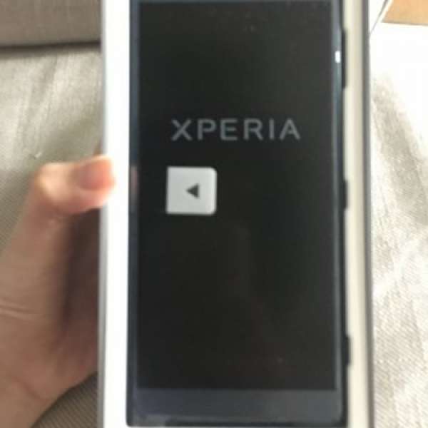 全新未拆封Xperia XZ2 配件全齊 有盒