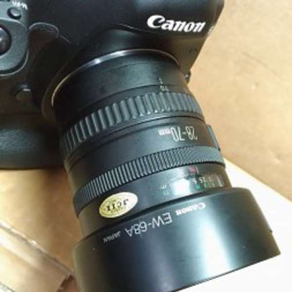 Canon EF 28-70 F/3.5-4.5