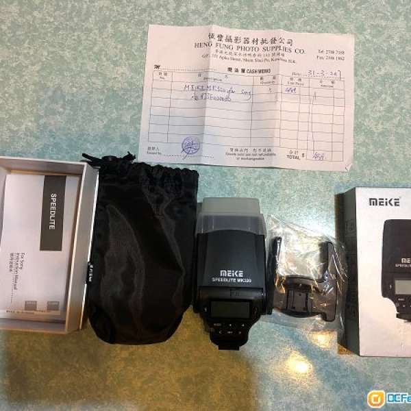 Meike 美科 MK320 TTL 閃光燈  99%new  100% work (Sony)
