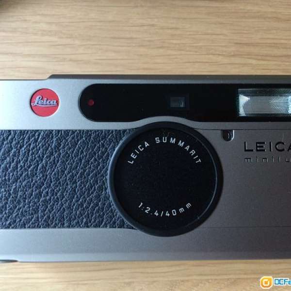 Leica Minilux with Summarit 40mm f2.4. Almost new.