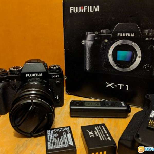 Fujifilm Xt1 XT-1 X-T1 Body with Grip 行過保