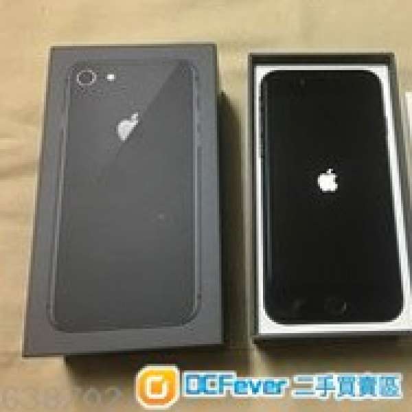 iphone 8 64GB 黑