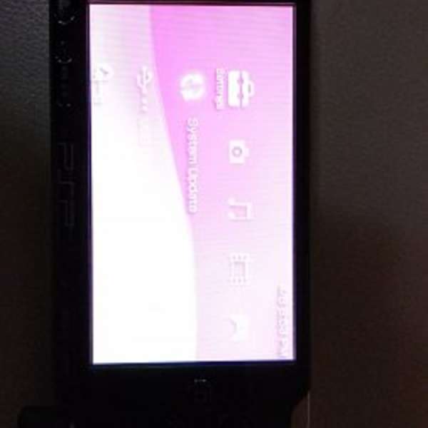 新淨 PSP 3006 (含8款遊戲、充電線、8GB card)