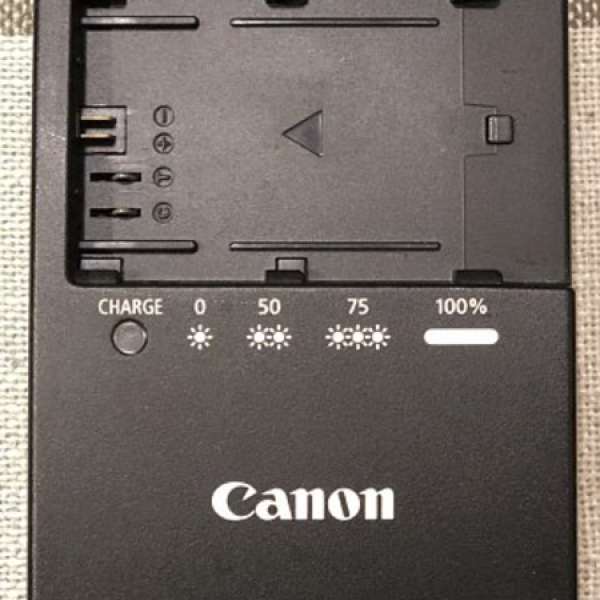 原廠 Canon LC-E6E Battery Charger (適用於使用 LP-E6 / LP-E6N)