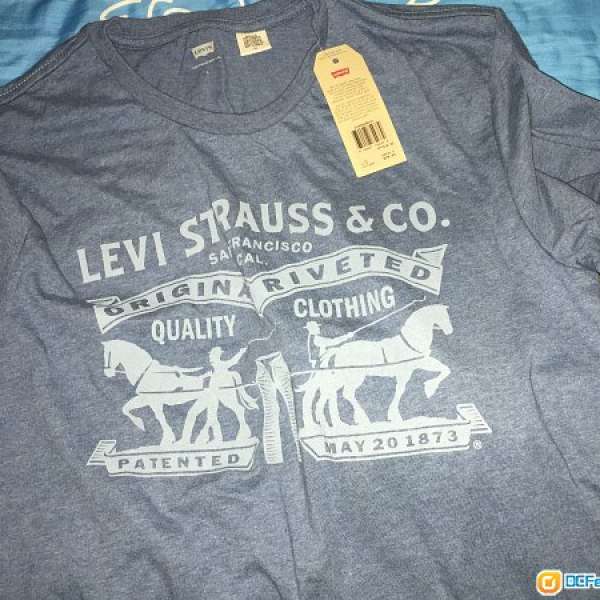 100% New Levi's T shirt LEVI T-shirt T-恤 T恤 T卹 Armani Exchange TEE