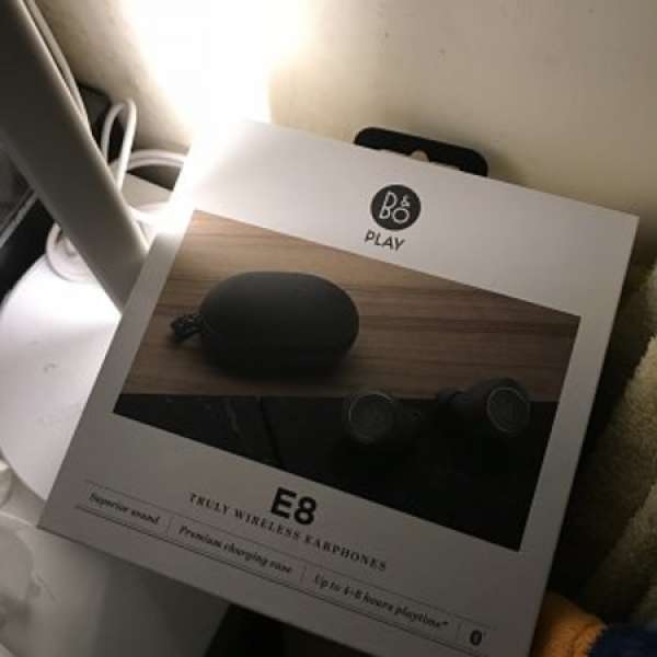 B&o e8 灰色