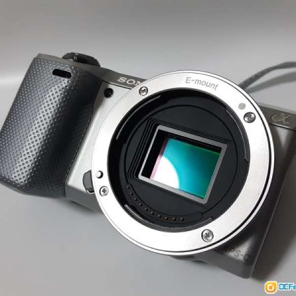 Sony Nex 5T + 16-50mm 90% new
