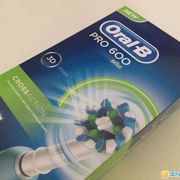 全新Oral B PRO 600 電動牙刷