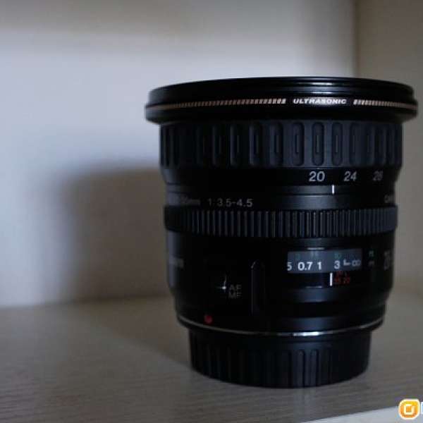 Canon EF20-35mm f3.5-4.5 USM