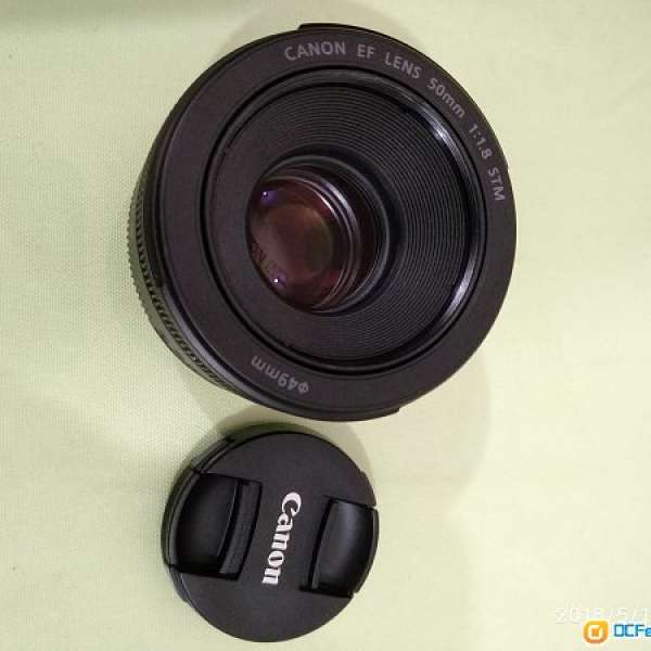 Canon EF 50mm f/1.8 STM