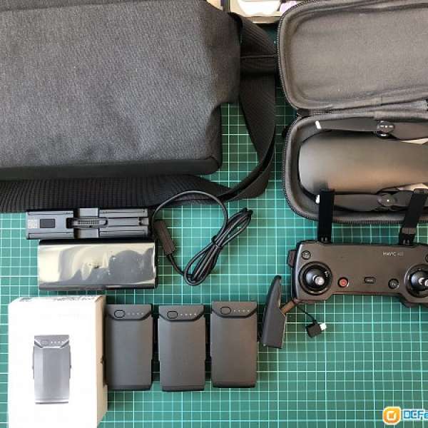 DJI MAVIC AIR FLY MORE COMBO (HK)(Second-hand sale)