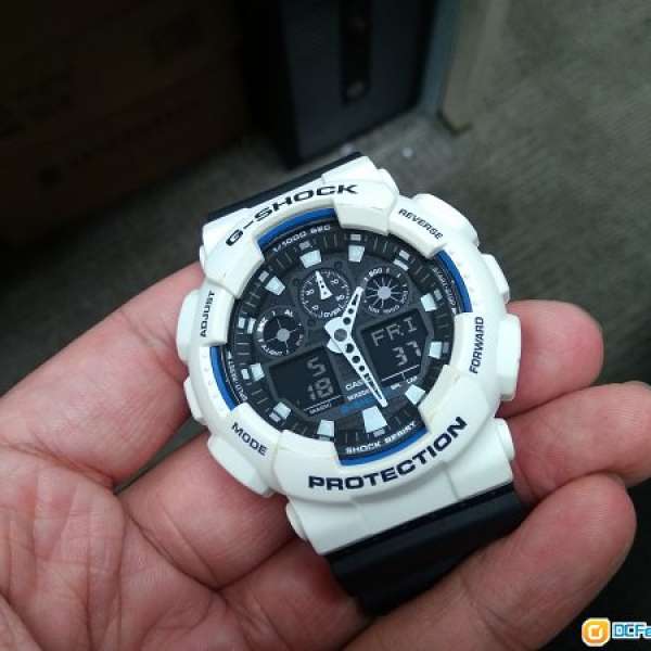 Casio g-shock GA-100 white blue (gshock ga100)