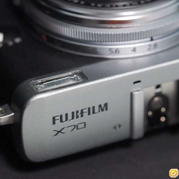 Fujifilm X70 + WCL-X70 + VF-21