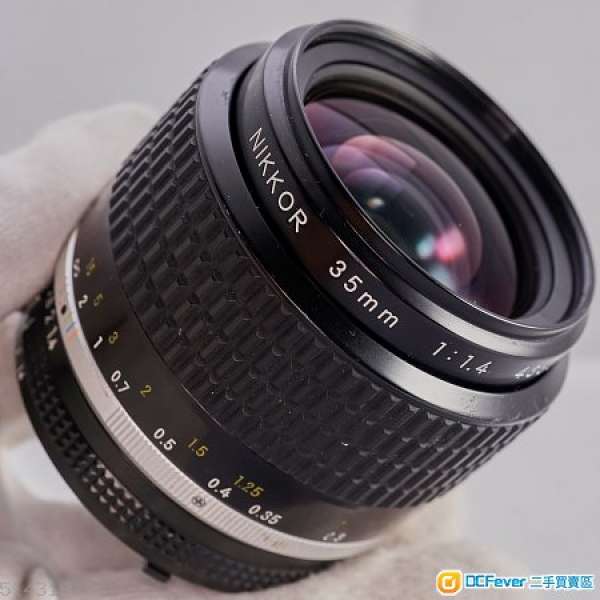 新淨Nikon 35mm f/1.4 Nikkor Ai-S   D850 D800 D610 D750