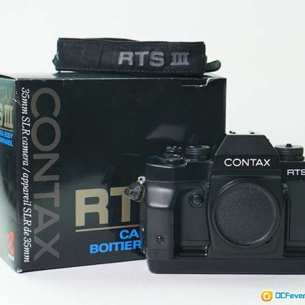 CONTAX RTS III 3 film camera (boxset)