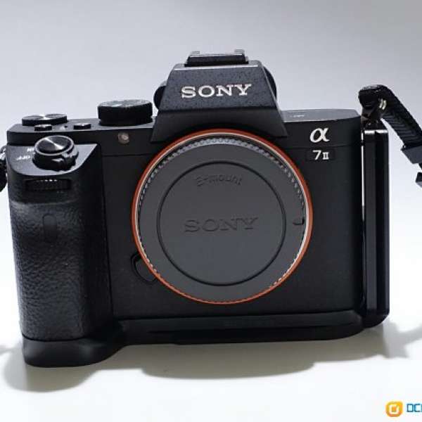 轉會賣Sony 機/鏡 A72  (不是full frame 鏡）E mount 50 1.8/ sigma 30 2.8etc...